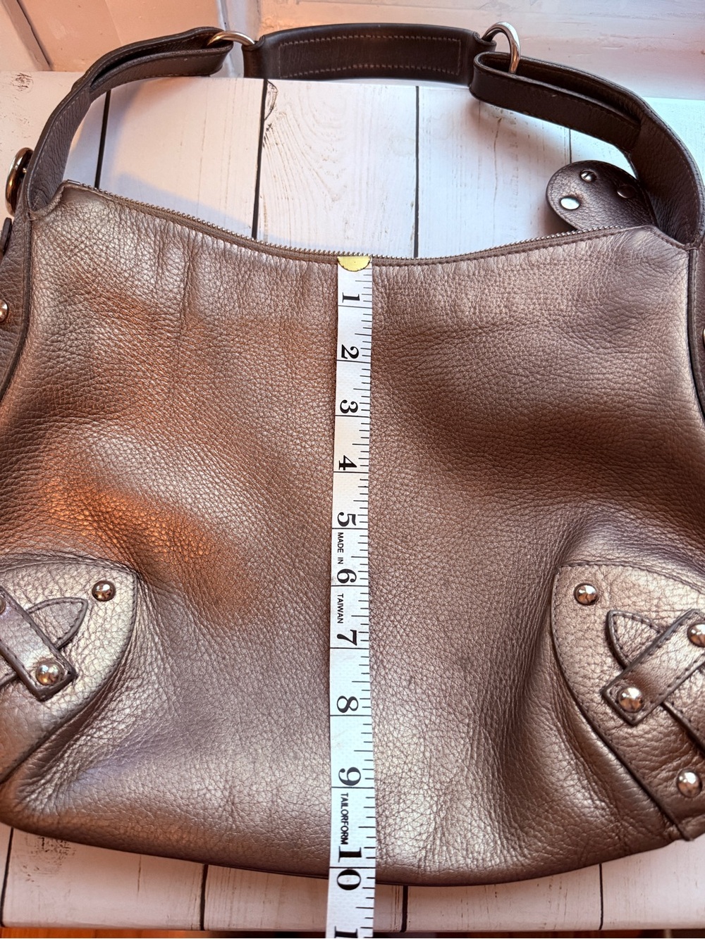 Furla | Vintage Metallic Taupe Pebbled Leather Hobo‎ Shoulder Bag - Picture 12 of 15